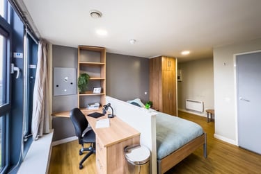 1 bed studio, Potterrow, Old Town, Edinburgh, EH89BT - Image 6
